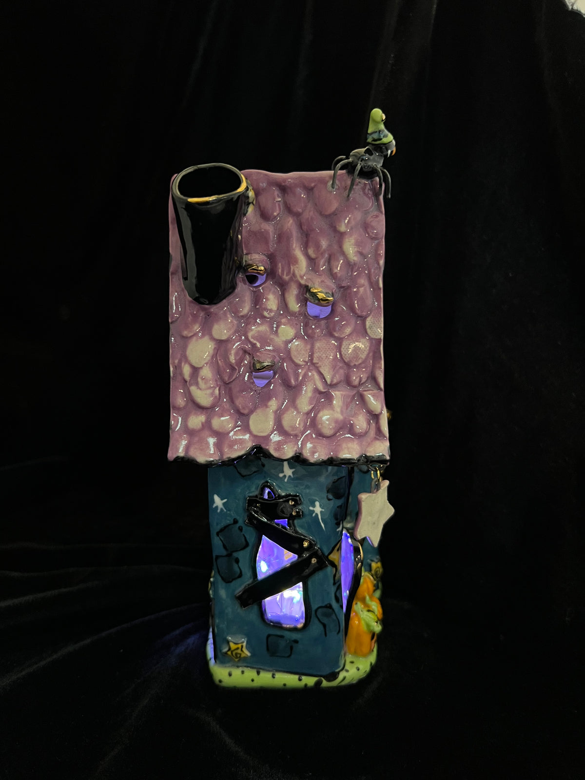 “Pumpkin Manour” Candle House
