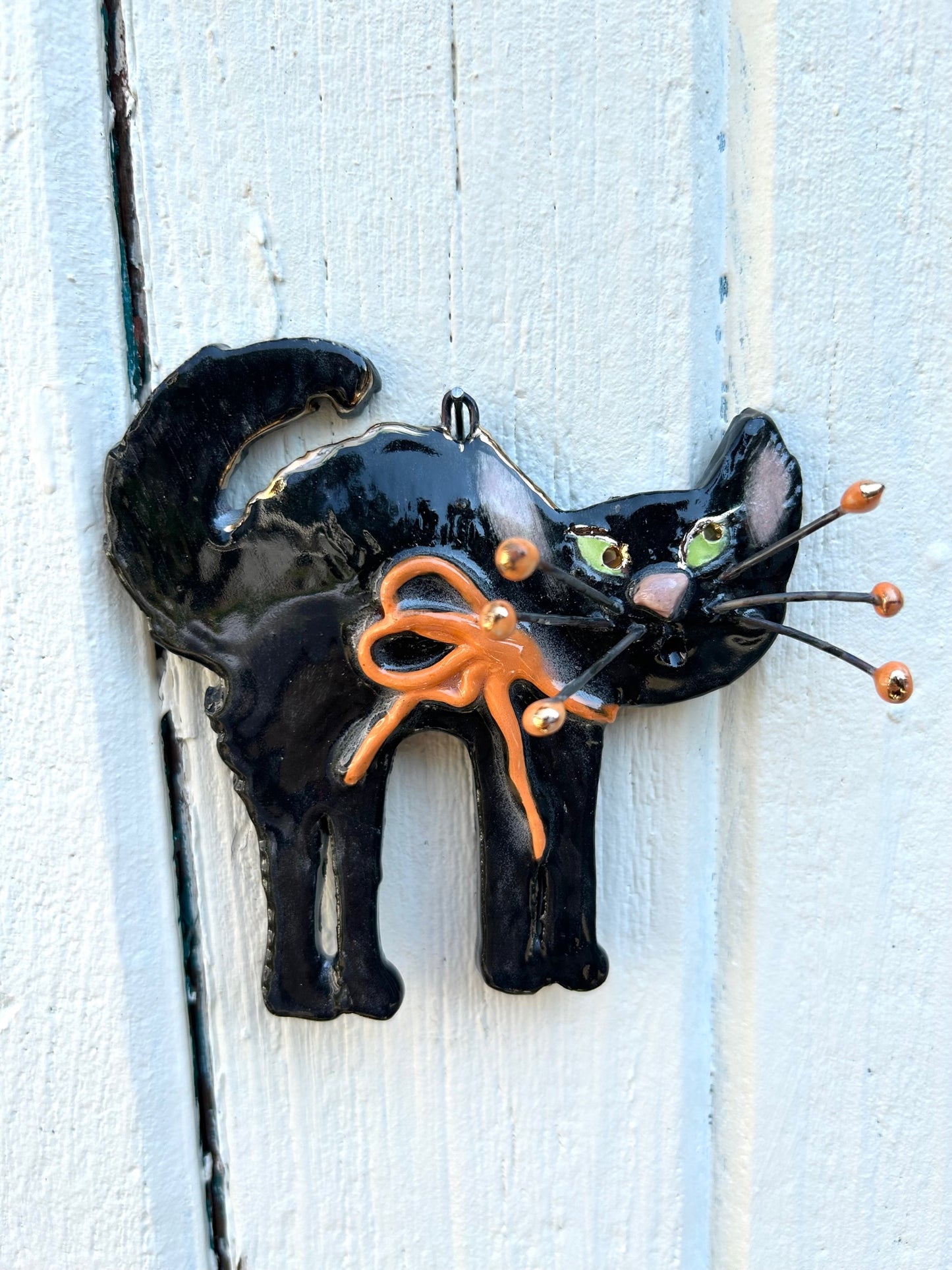 Cat with Orange Ribbon Halloween Hanger