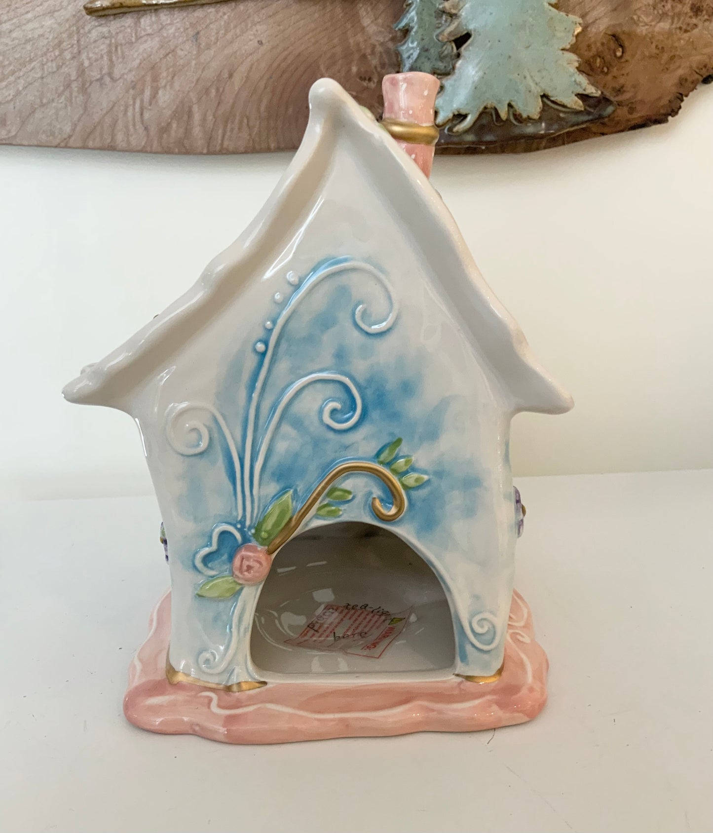 Cheeky Laundry Candle House