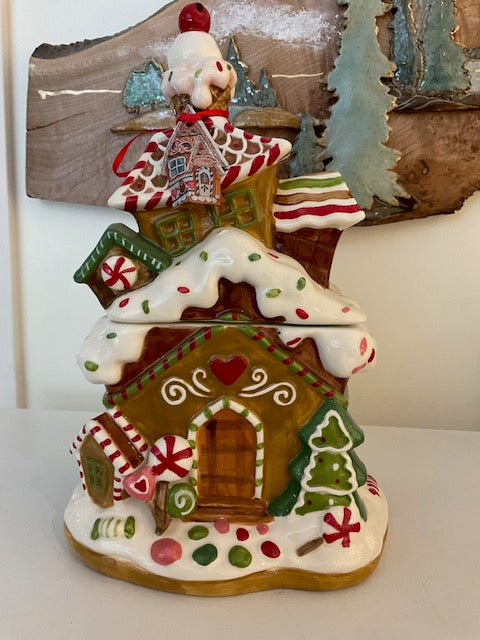 Gingerbread Cookie Jar