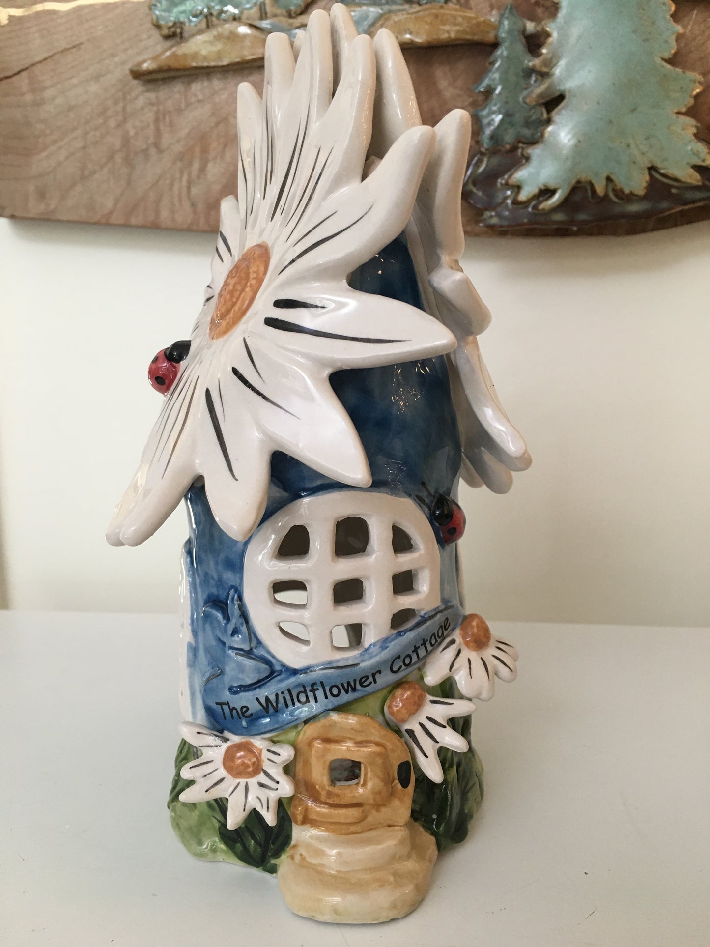 Blue Daisy Candle House