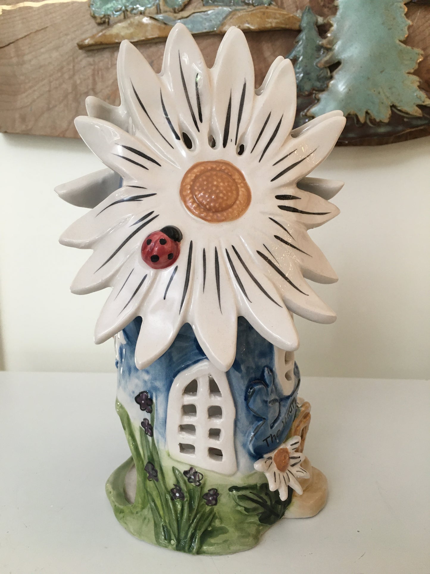 Blue Daisy Candle House