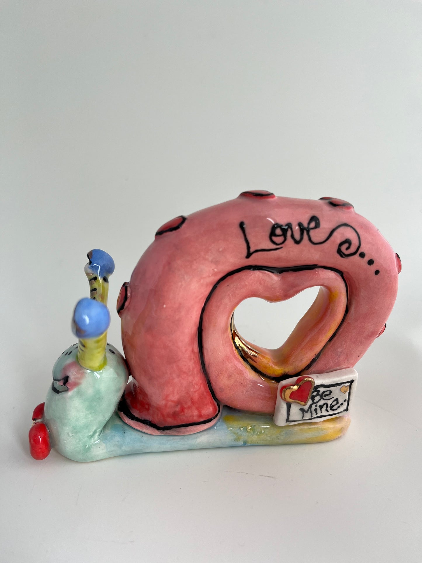 Valentine's Love Bug- Snail Pink Shell