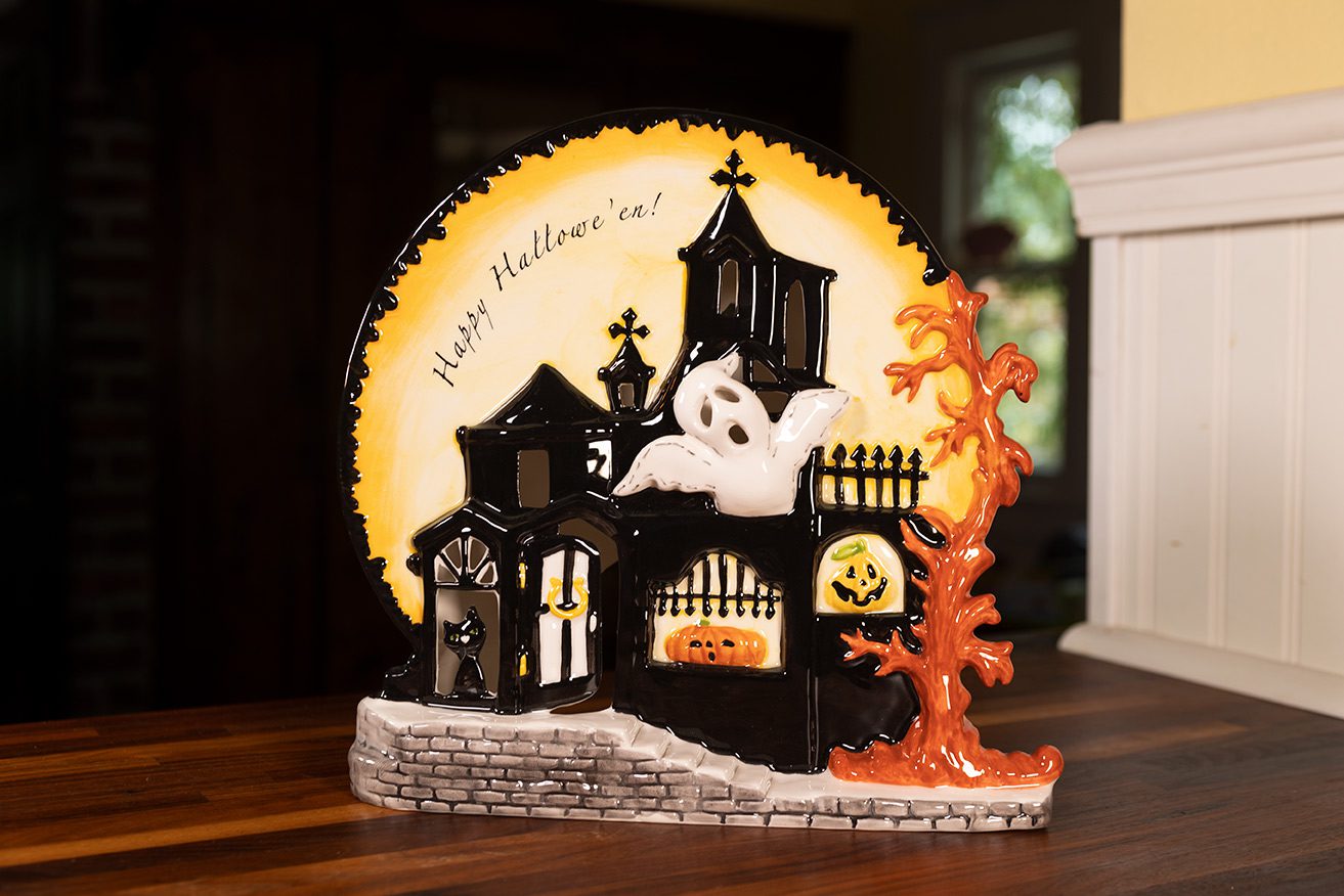 Ghostly Haunted Candle House