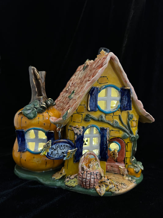 “Welcome Autumn” Candle House