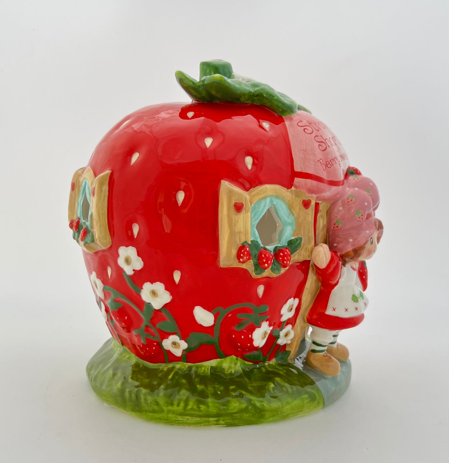 Strawberry Shortcake’s Berry Sweet Cottage