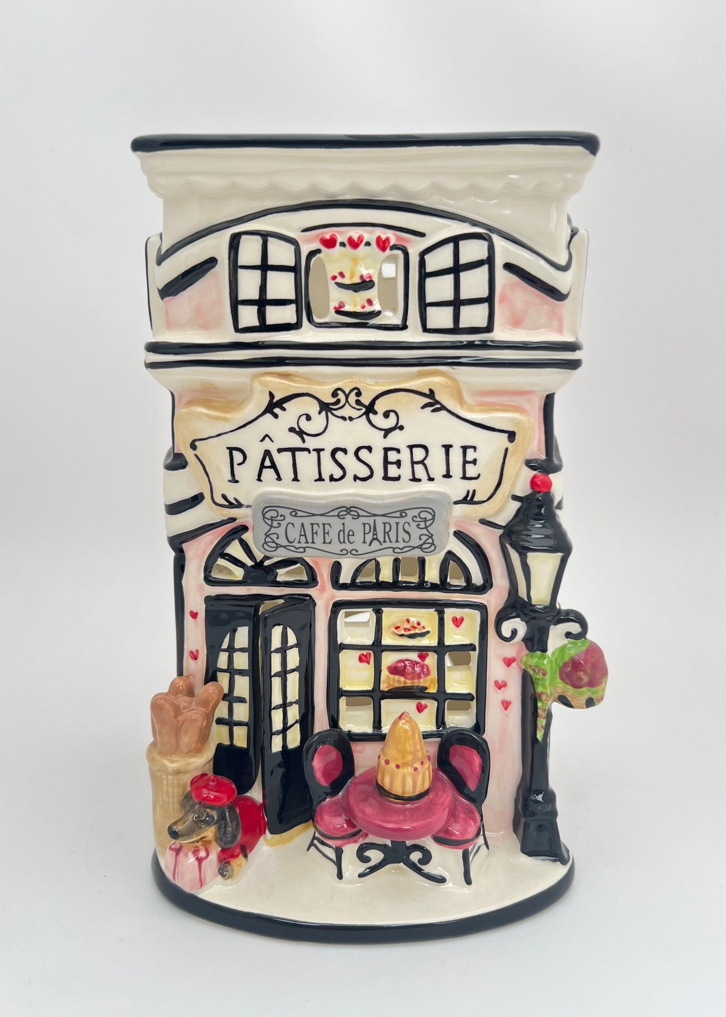 Patisserie Candle House