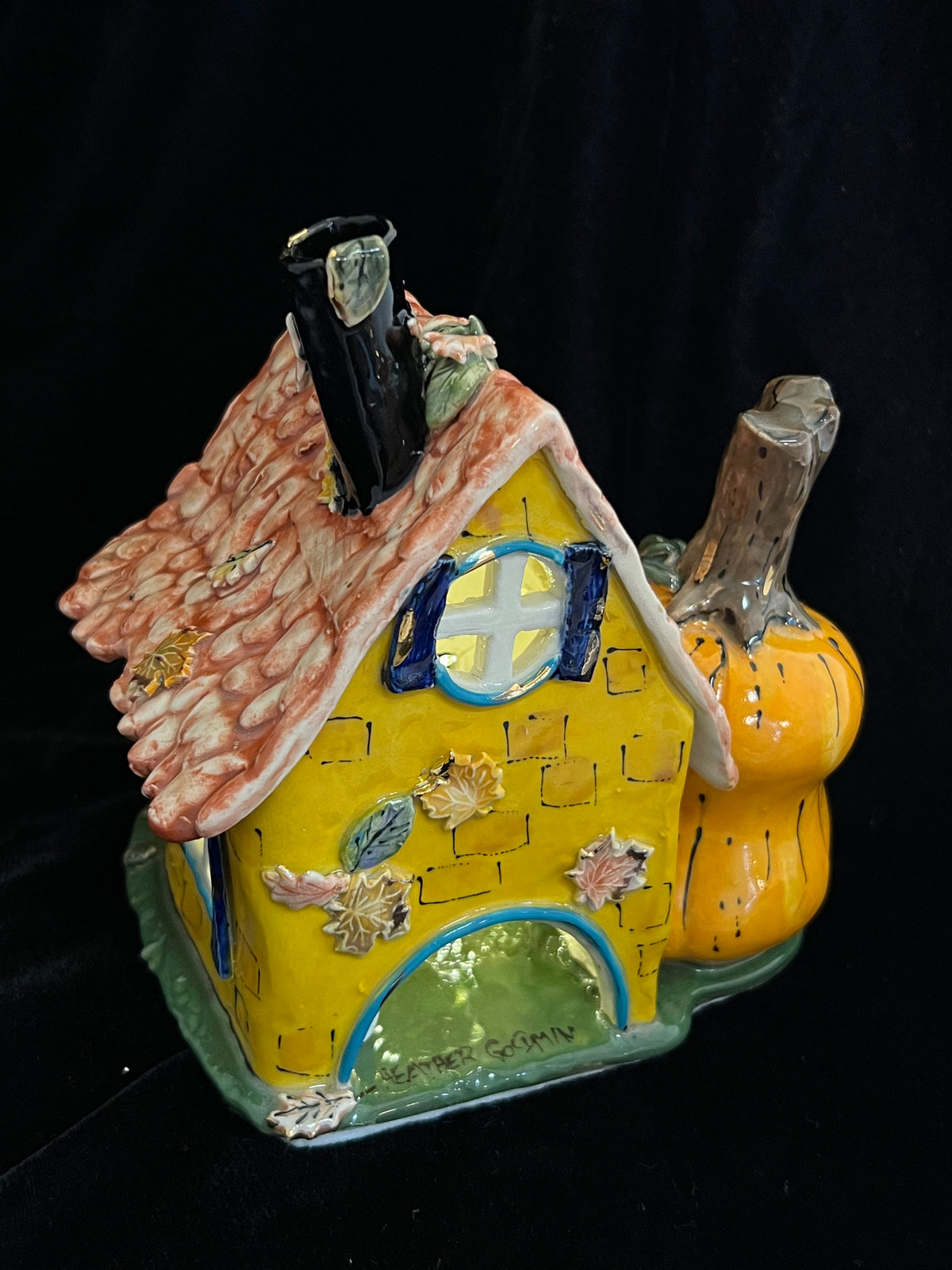 “Welcome Autumn” Candle House