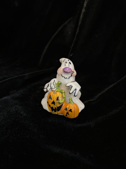 Jack-o-lantern Ghost Figurine
