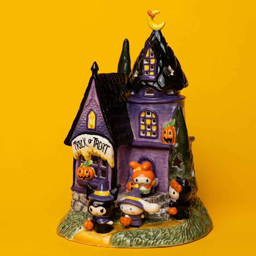 Hello Kitty and Friends Trick or Treat Candle House