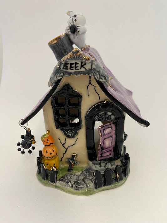 Ghostly Gardens Candle House