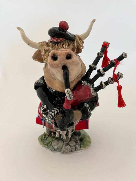 Highland Cow Piper