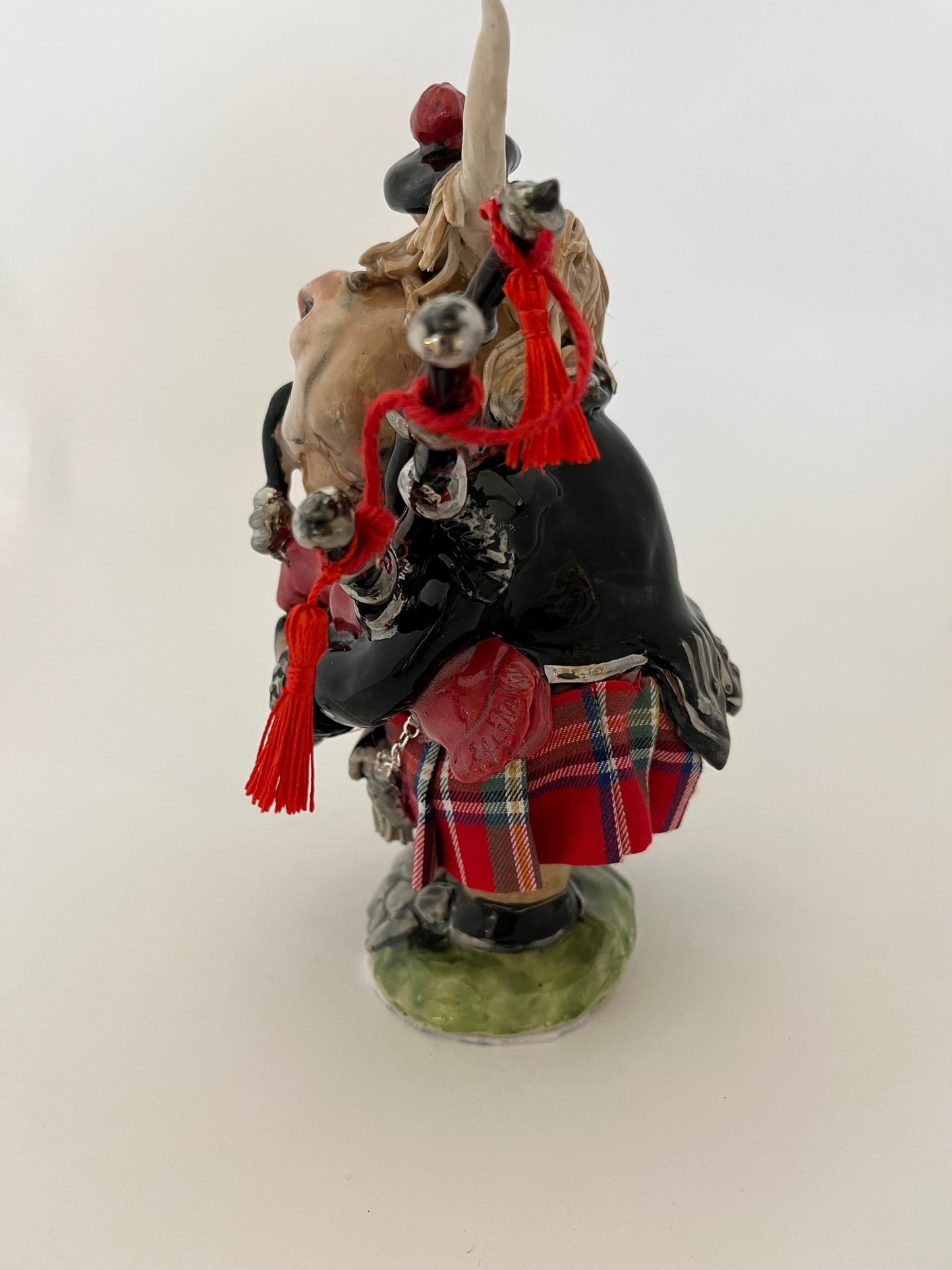 Highland Cow Piper