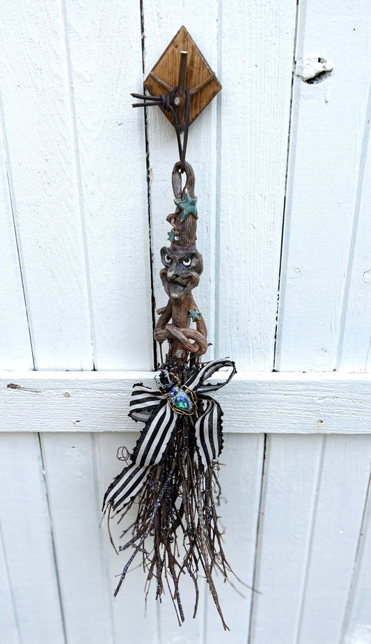 Ichabod Scarab Broomstick