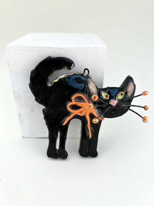 Cat with Orange Ribbon Halloween Hanger