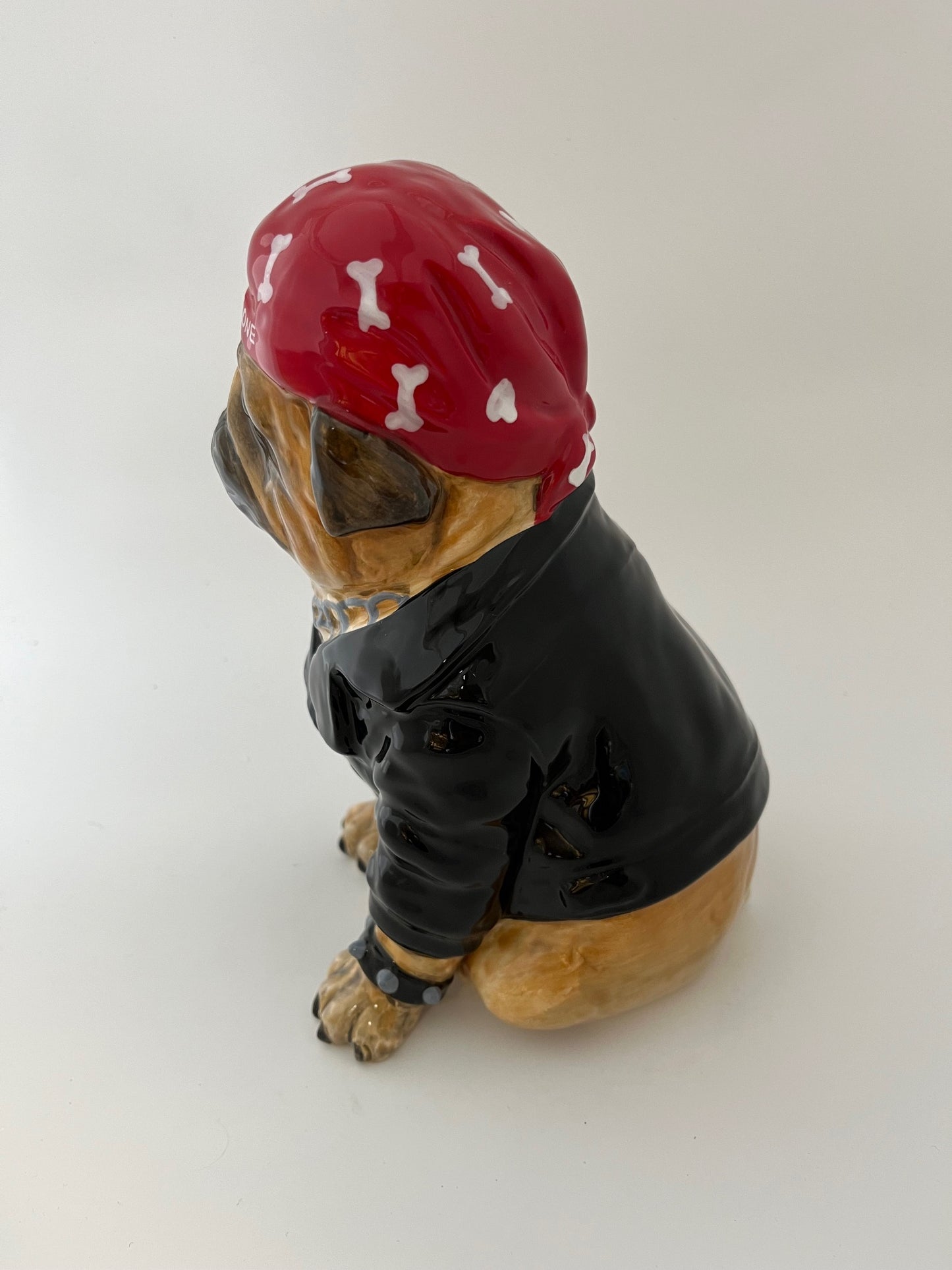 Pug Club Clive Figurine