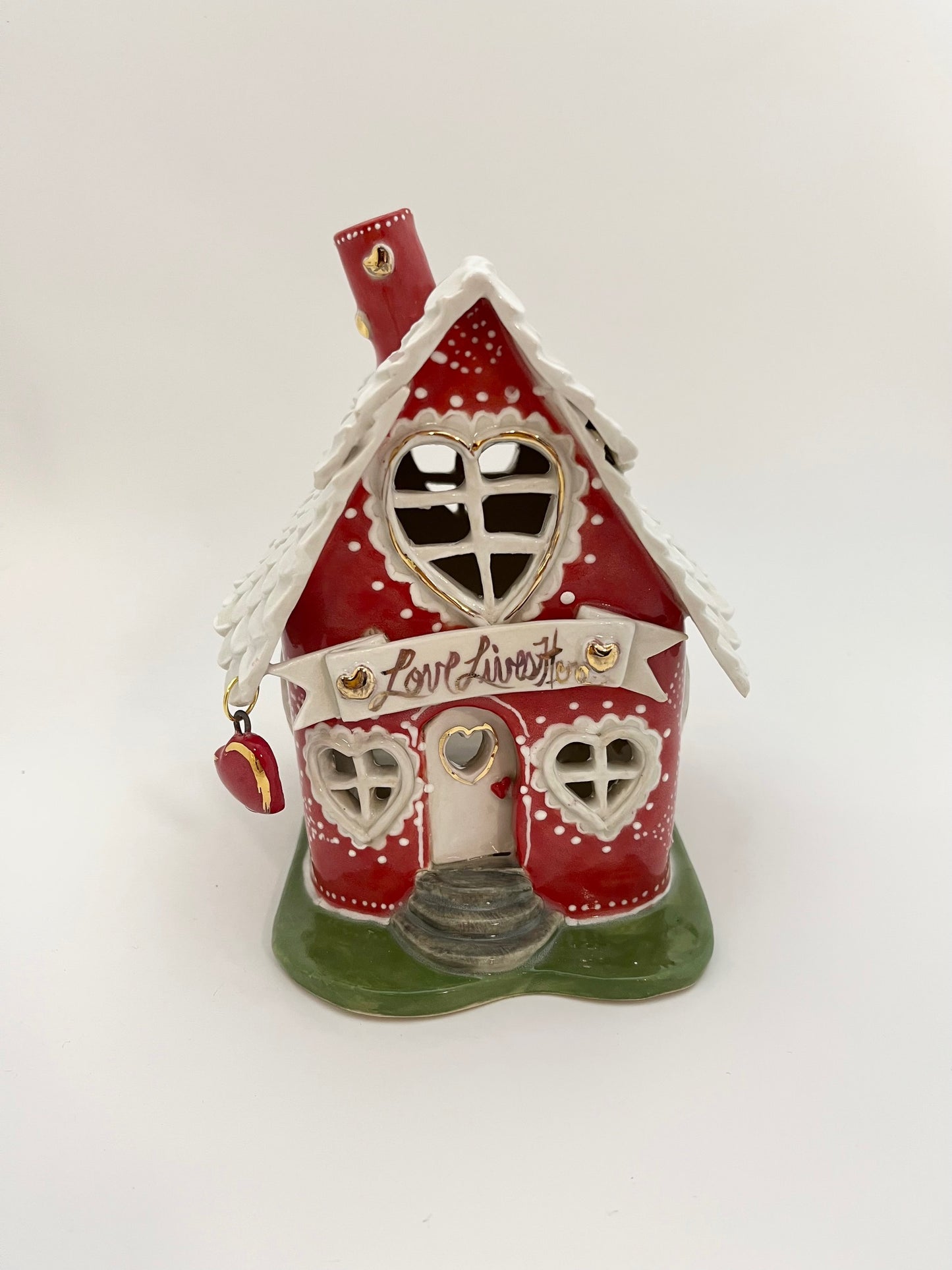 "Love Lives Here" Red Valentines Candle House