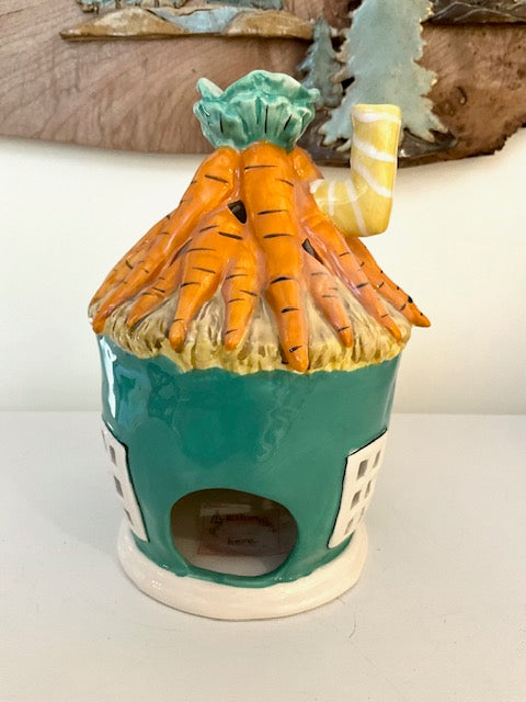 Hoppy Easter Carrot House