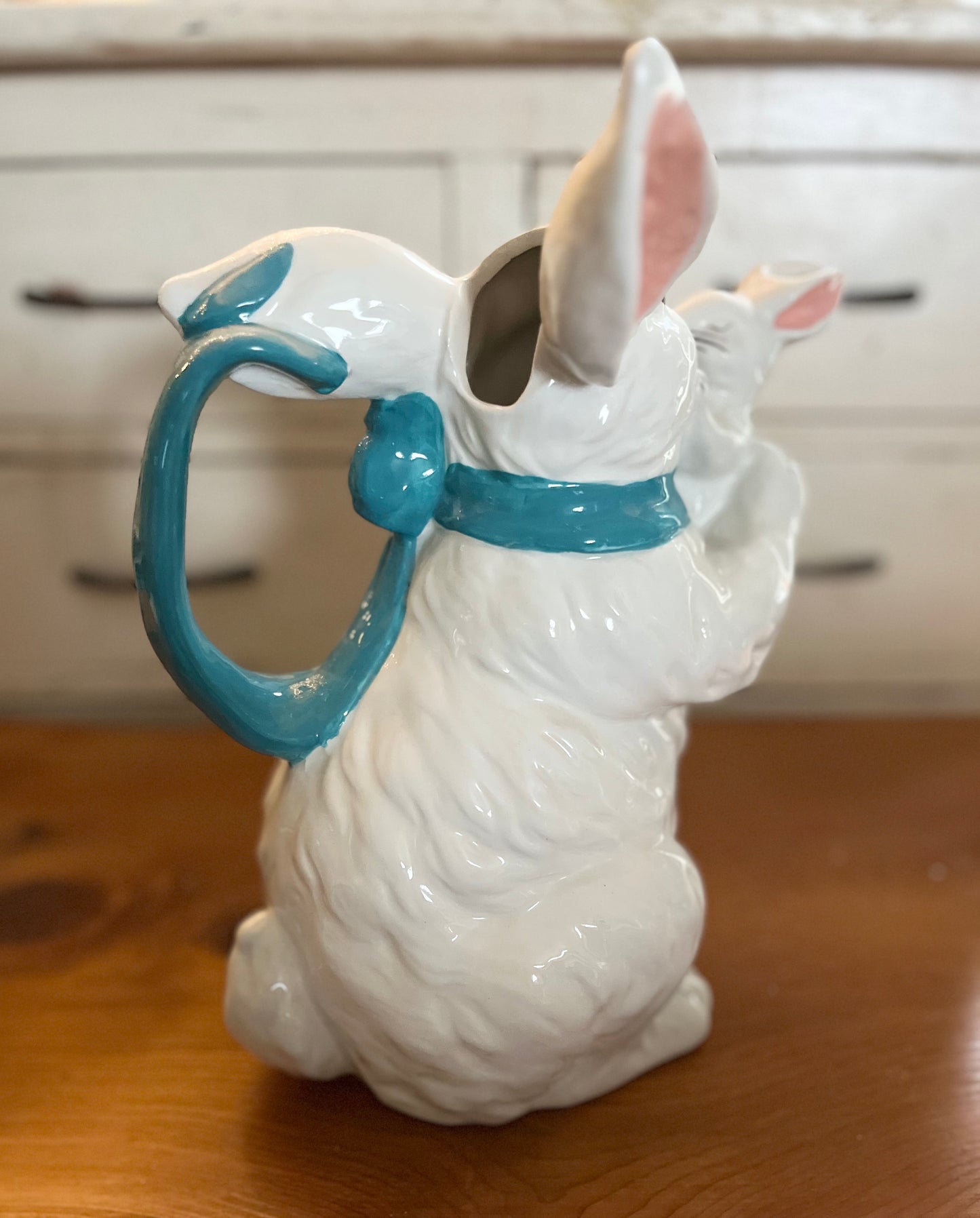 Bunny Pitcher