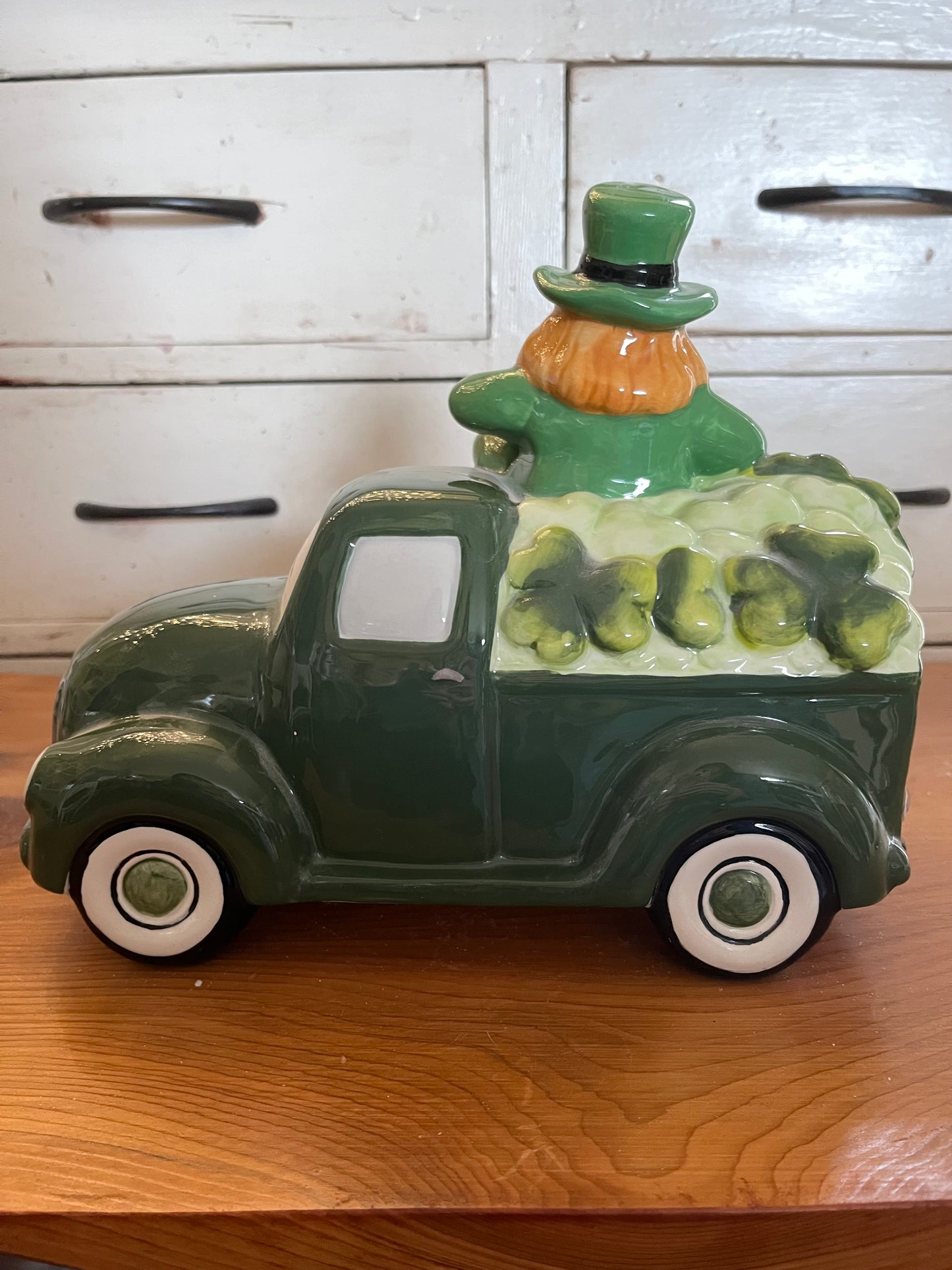 Finnegan's Rainbow Shamrock Farm Truck