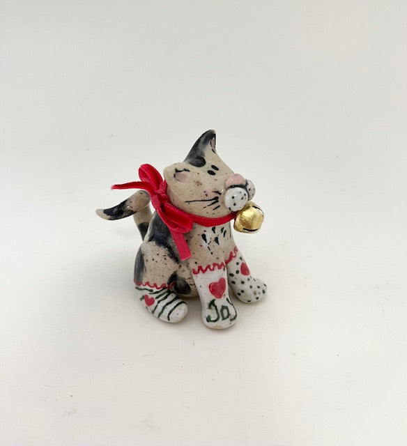 Christmas Stoneware Cat in White Socks