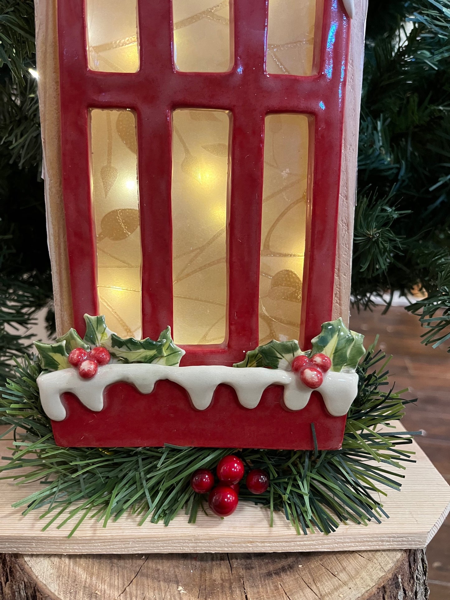 Holiday Frosted Glass Window Shadow Box