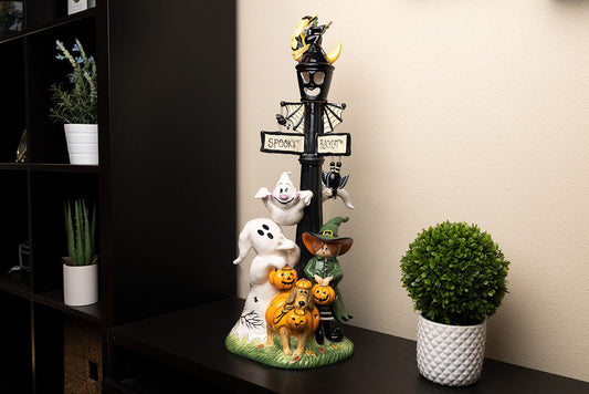 Clayworks Spooky Black Cat Candle House