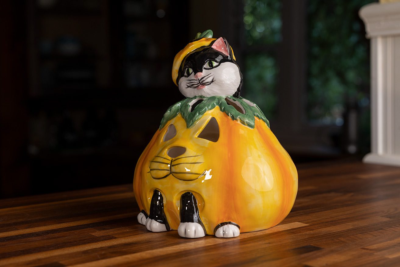 Kitty Pumpkin Tealight Holder