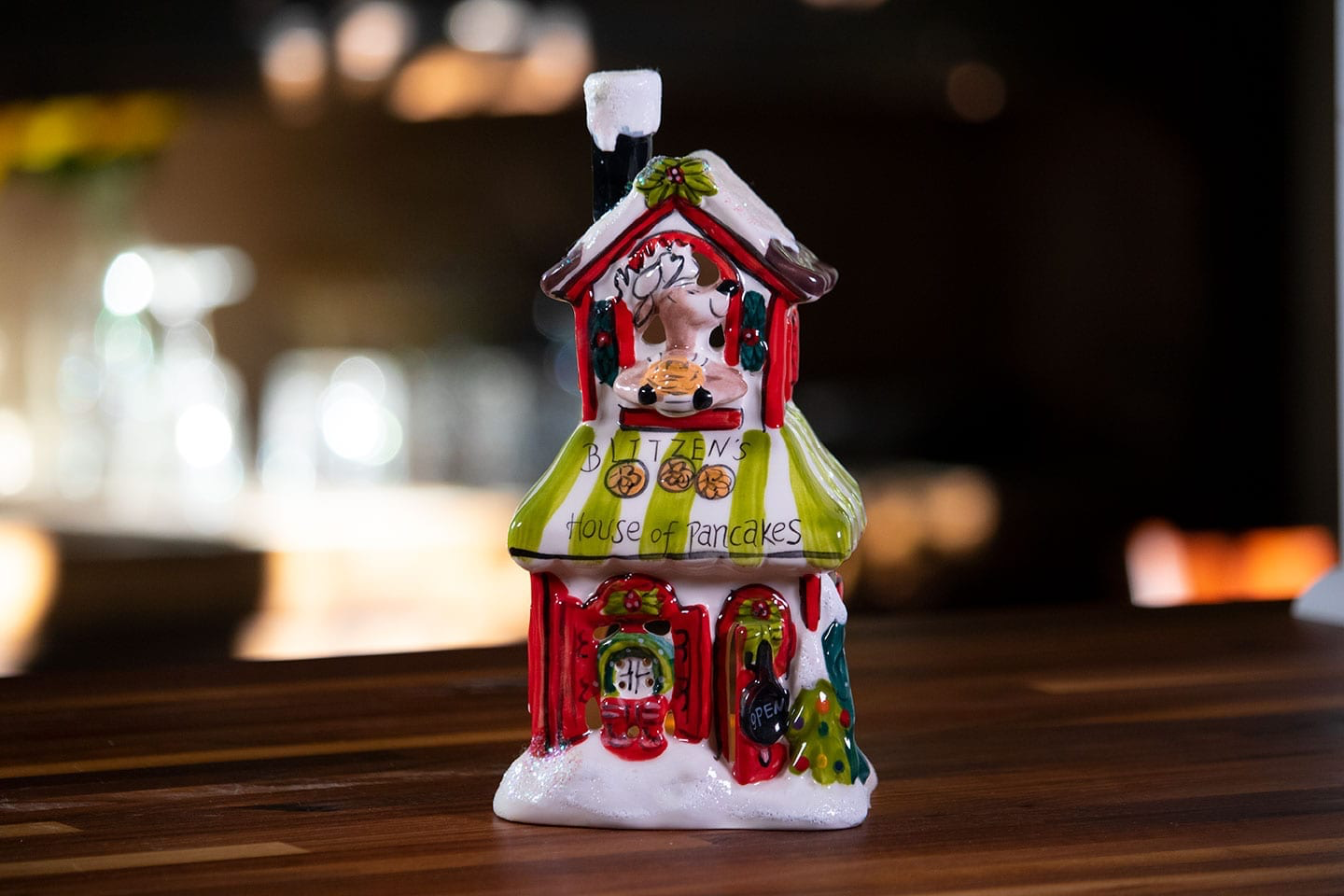 Blitzen’s House Of Pancakes Candle House